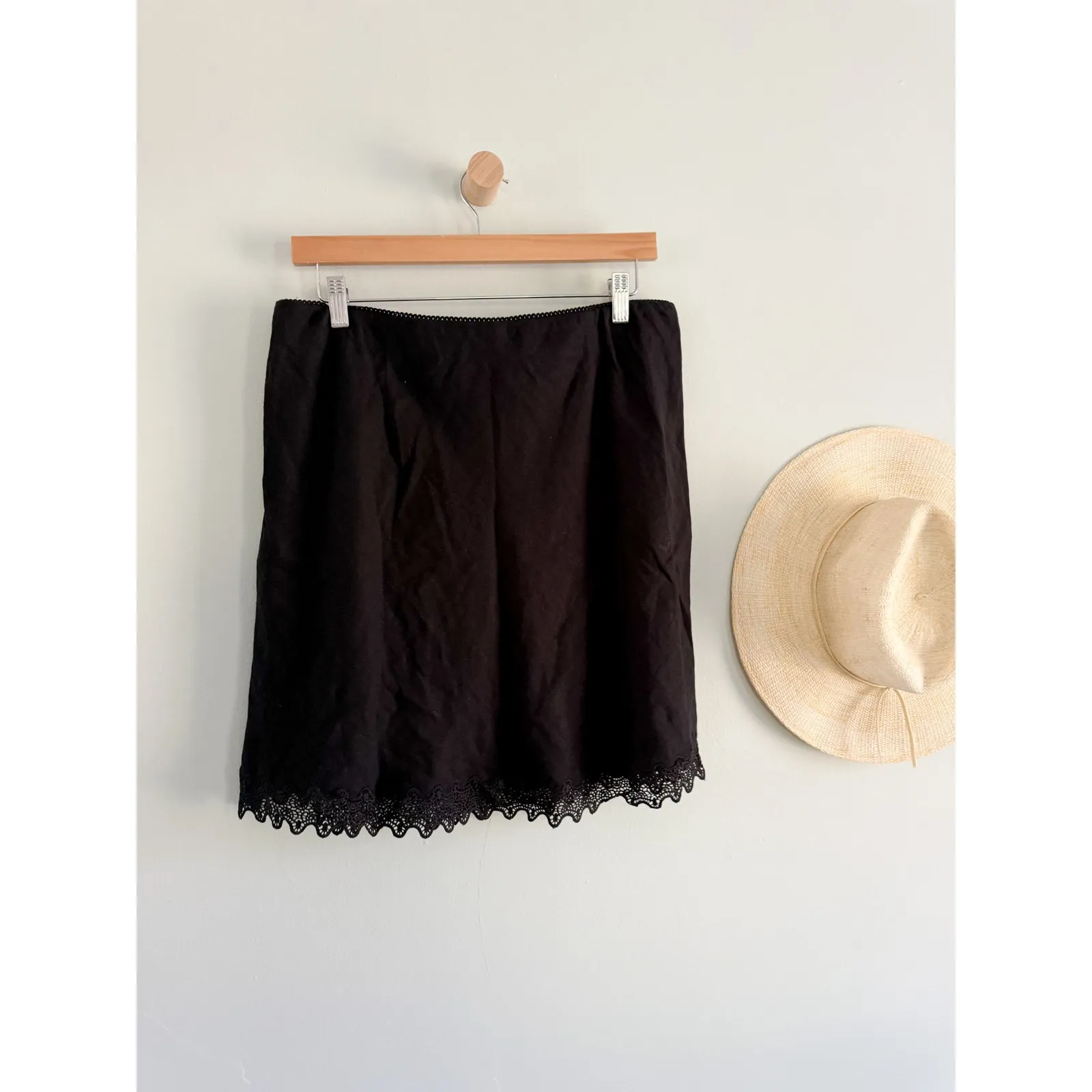 J.Crew | NWT Gwen lace-trim slip skirt in linen in Black | Sz L - Image 7