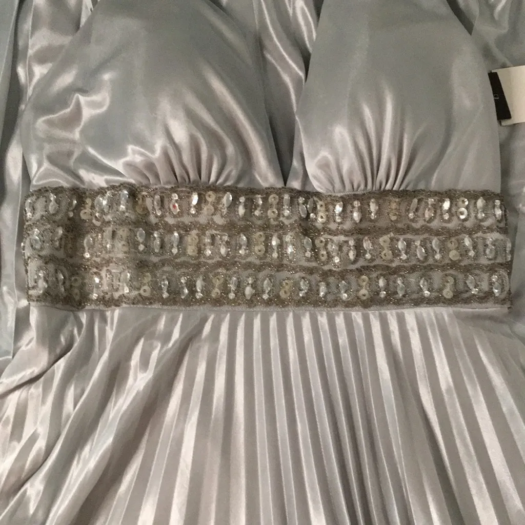 New My Michelle Formal or Prom Halter Beaded Dress Silky Satiny Pleated Medium - Image 4