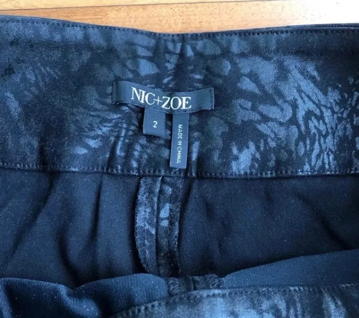 NWT Metallic Skinny Pant  - Image 8