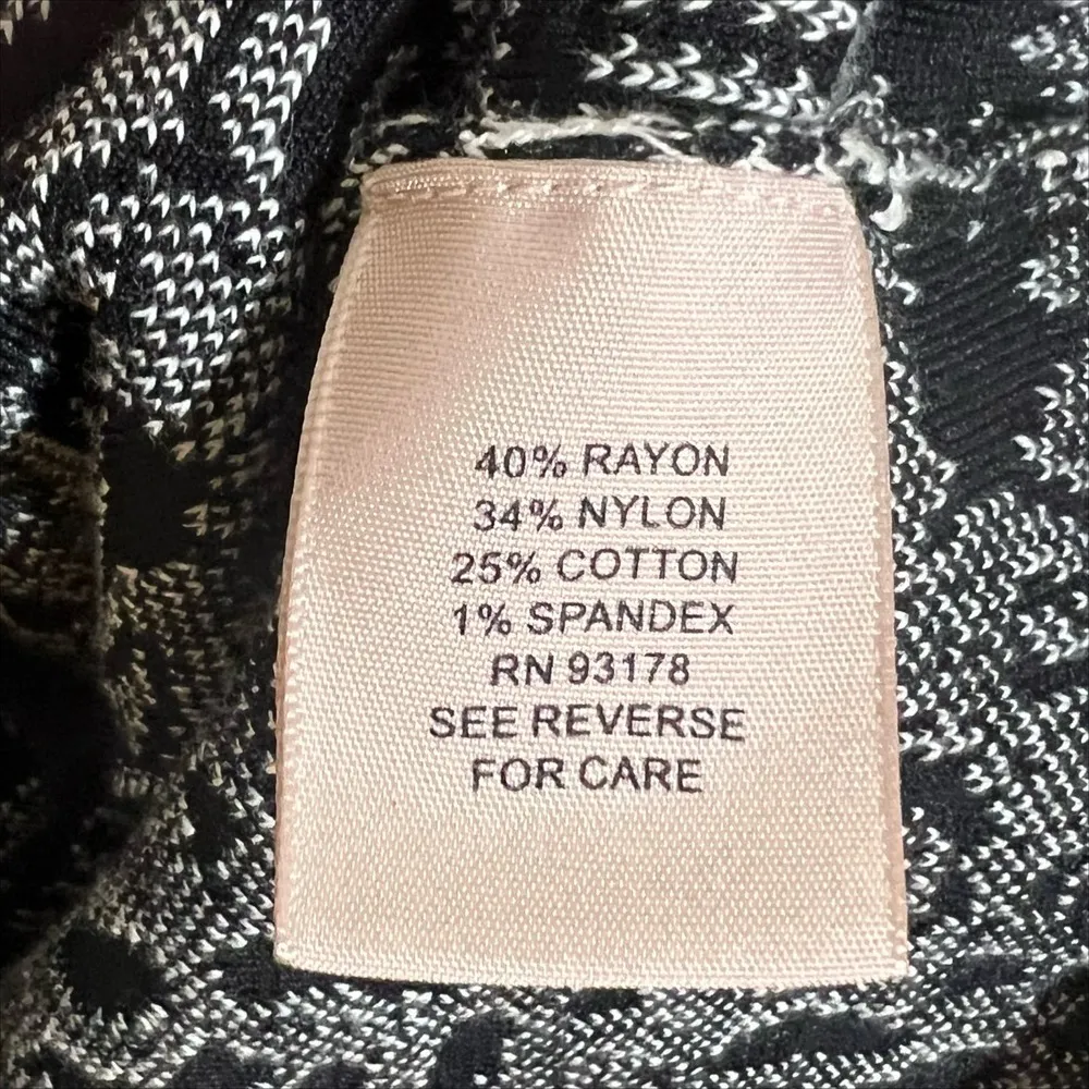 NWT Philosophy Floral Colorblock Knit Bodycon Dress Black & White Size Medium - Image 6