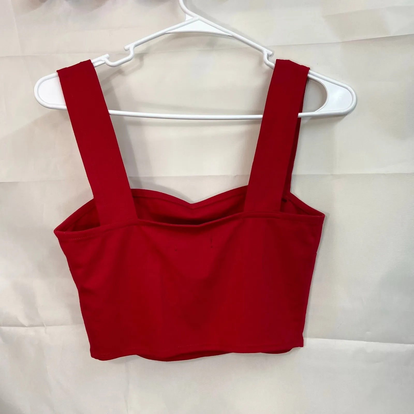 Urban Outfitters women's red thick strap cropped stretch basic cami tank top‎ S - Image 6