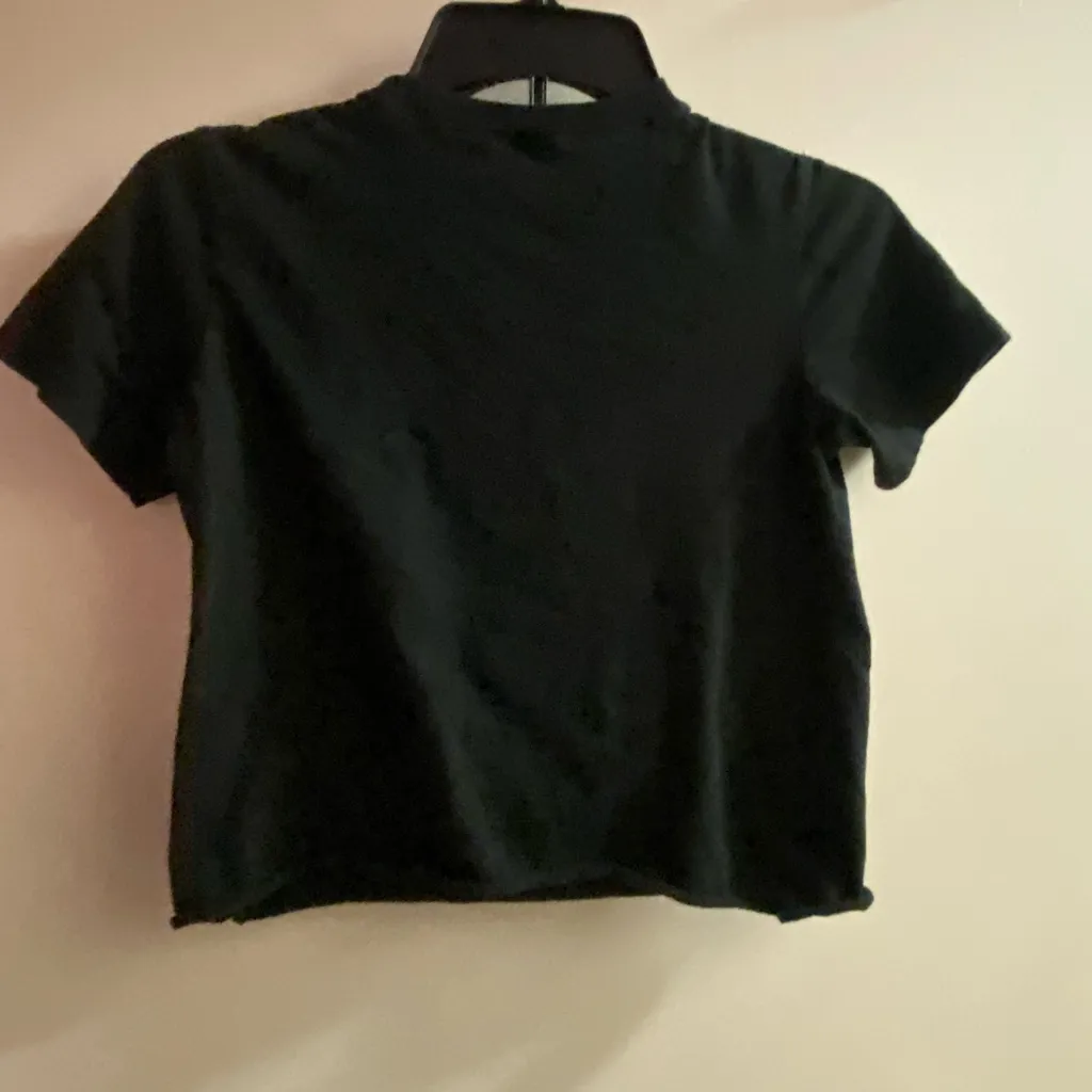 Disney Minnie Mouse Womens Black Crop Top Tee T Shirt XS 34” One Of A Kind - Image 4