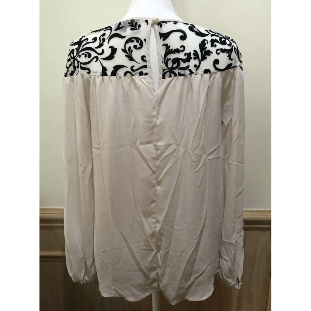 Heartsoul ~ Size Small ~ Long Sleeve Pullover ~ Black/Ivory ~ Keyhole Back Black - Image 6