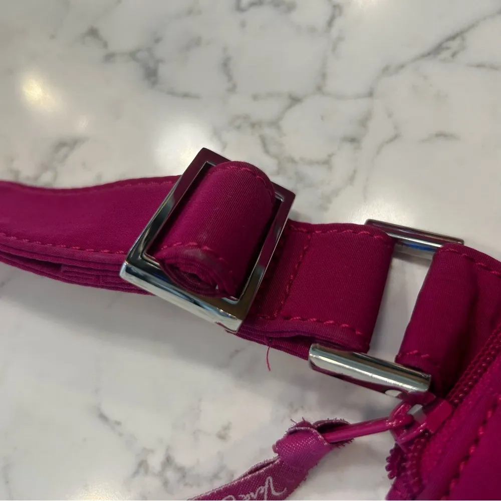 Vera Bradley Solid Pink Quilted Floral Inside Lining Purse Bag - Image 5