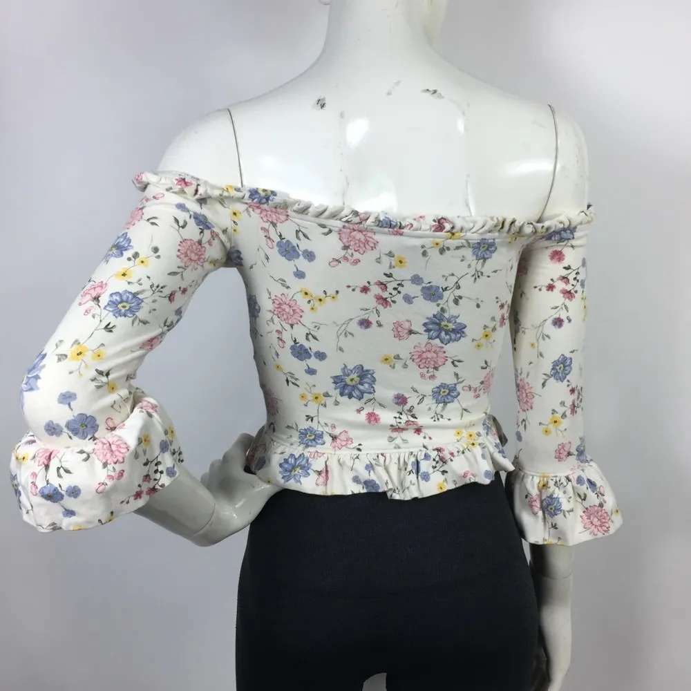 Floral off the Shoulder Ruffle Top XS - Image 9