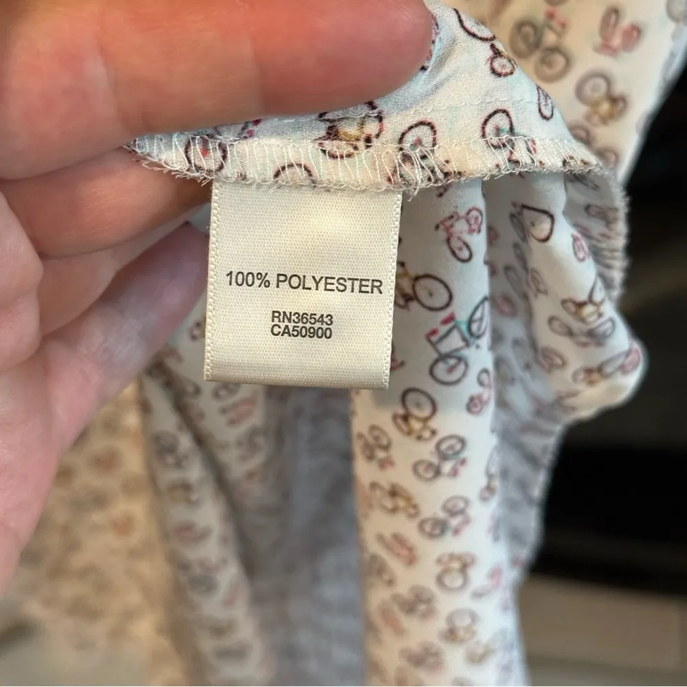 Van Heusen White Sleeveless Relaxed Tank Top Bicycles Medium - Image 4