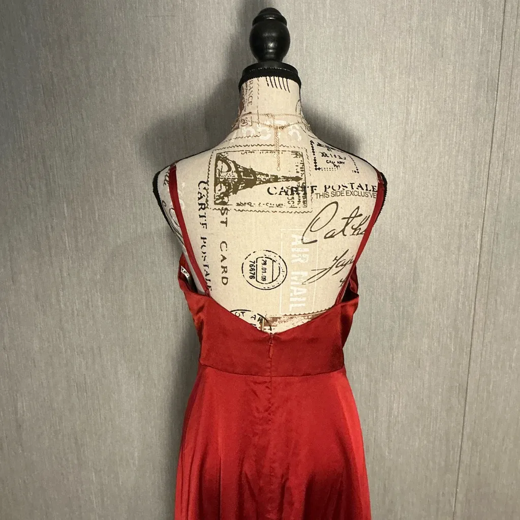 JJ’s House Elegant Red Evening Gown Size 16 - Image 8
