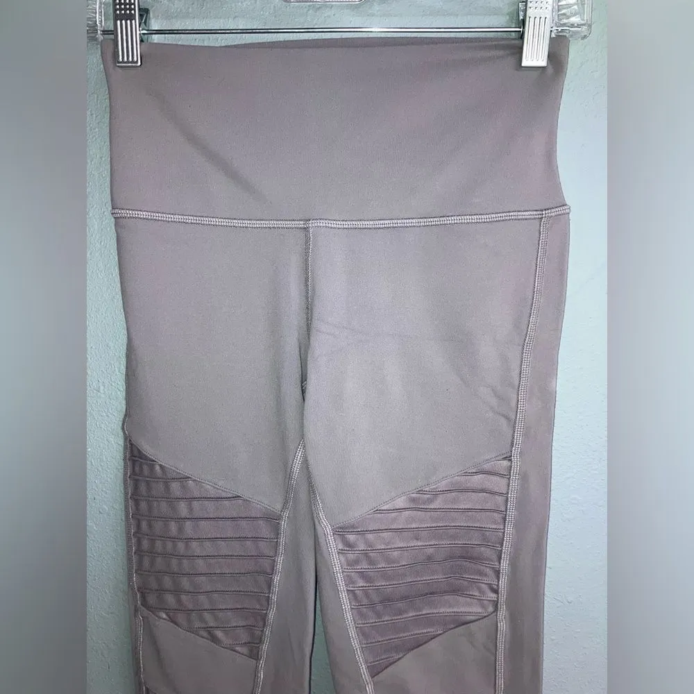 ❌ALO Grayish purple High-Waisted moto Leggings small - Image 2