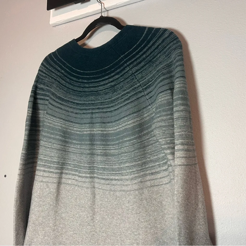 J. Jill Tunic Sweater Crewneck Gray Green Striped Ombré Cotton Size Medium - Image 6