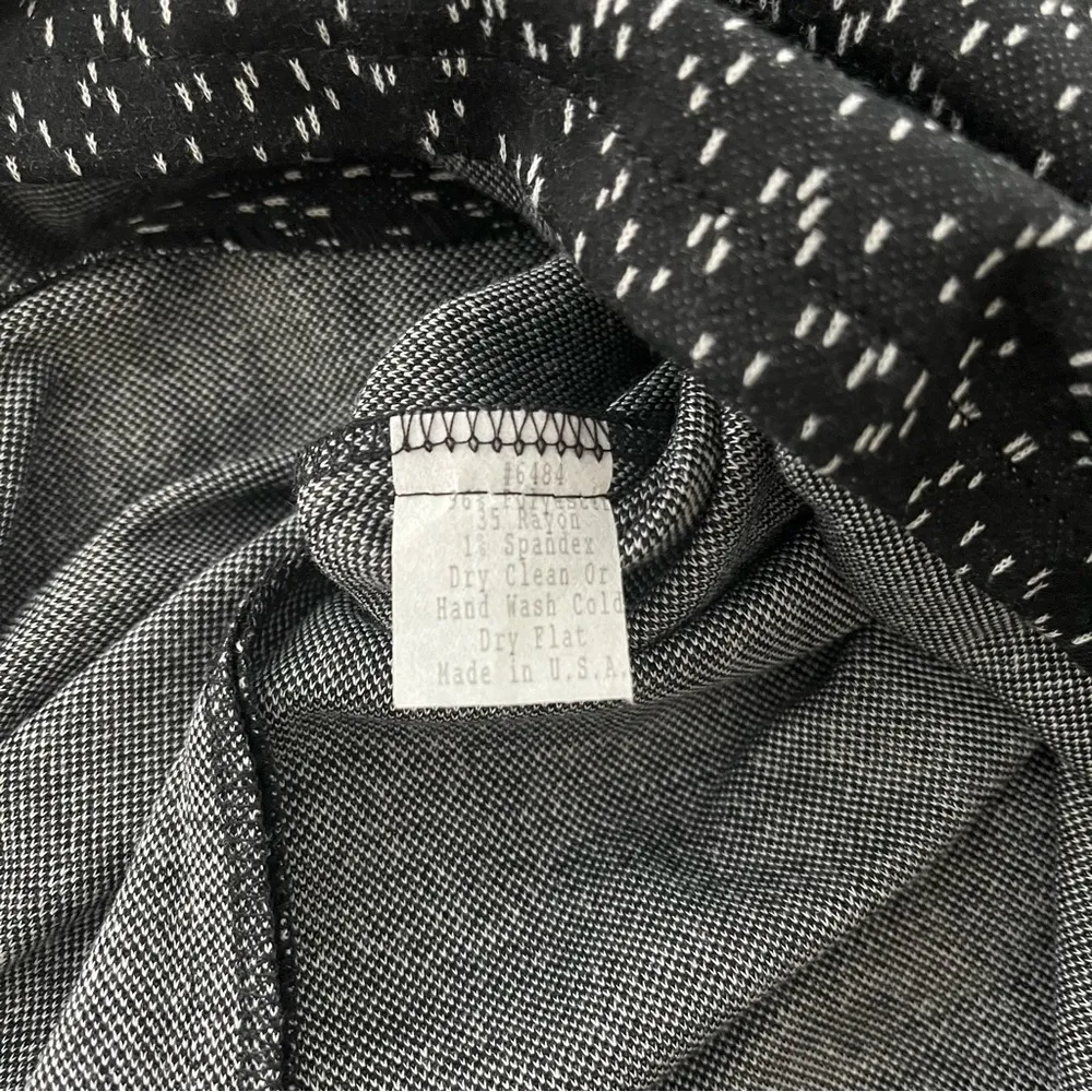 NWT, Andria Lieu Collection Horseshoe Neck with Ruffle Trim Neck and Sle… Black - Image 10