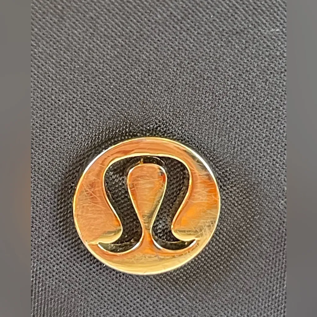 Lululemon All Night Festival Bag Vol 5L in Black /Gold - Image 7