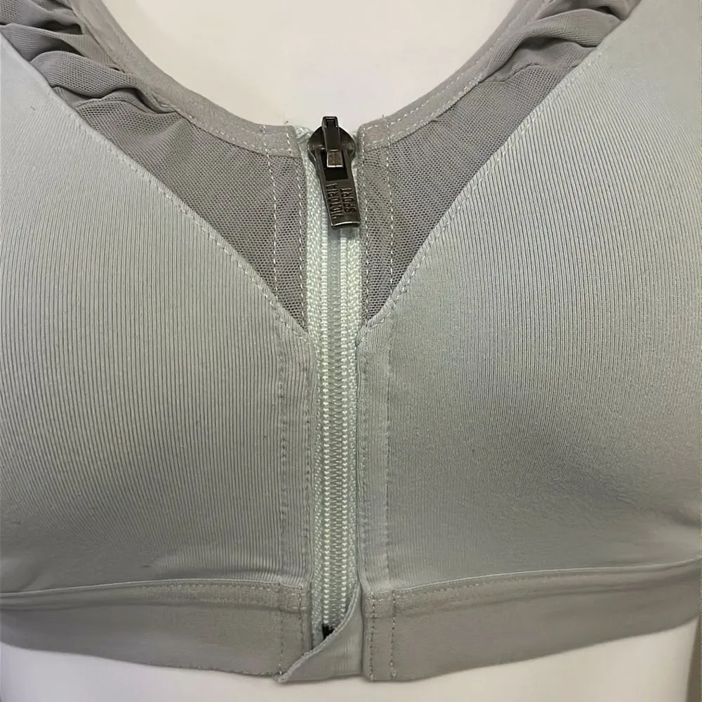 Knockout by Victoria Sport Pale Green/Gray Double Closure Razorback Bra-34C - Image 5