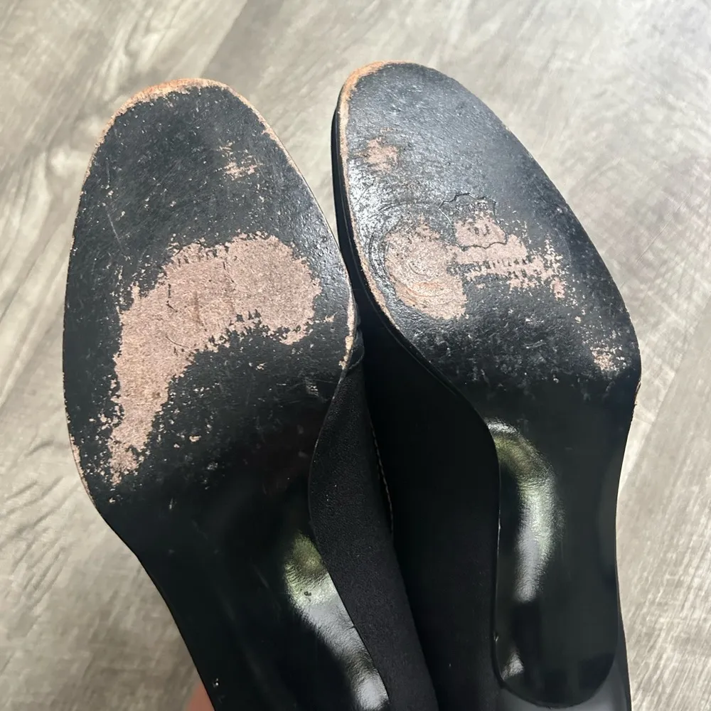 Stuart Weitzman Black Boston crepe pumps size 9.5 - Image 5