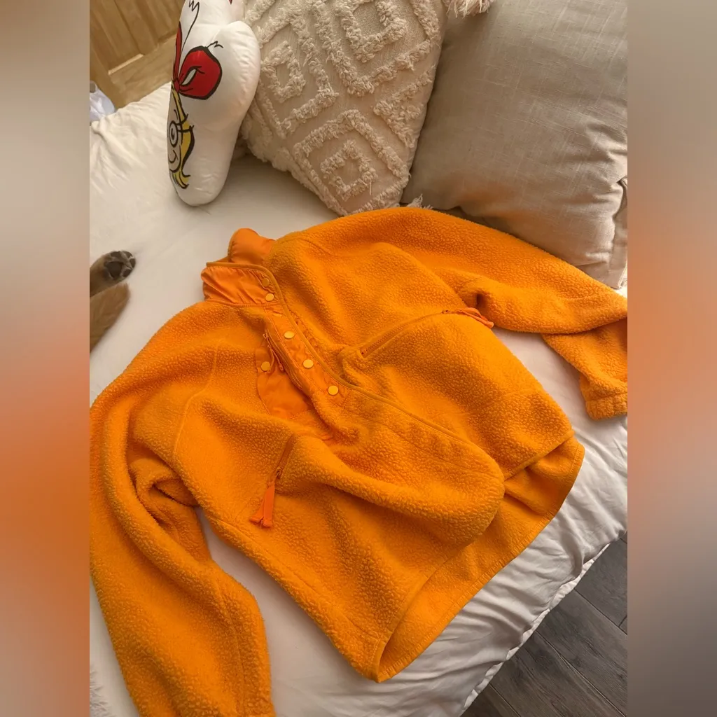 Source Unknown Women’s orange jacket - Image 2