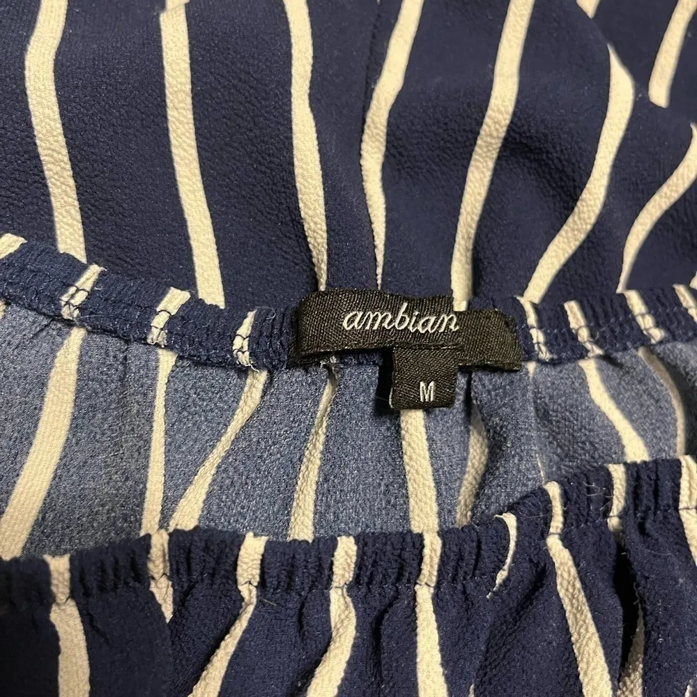 Navy and white striped jumper with statement sleeves. EUC Blue Size M - Image 7