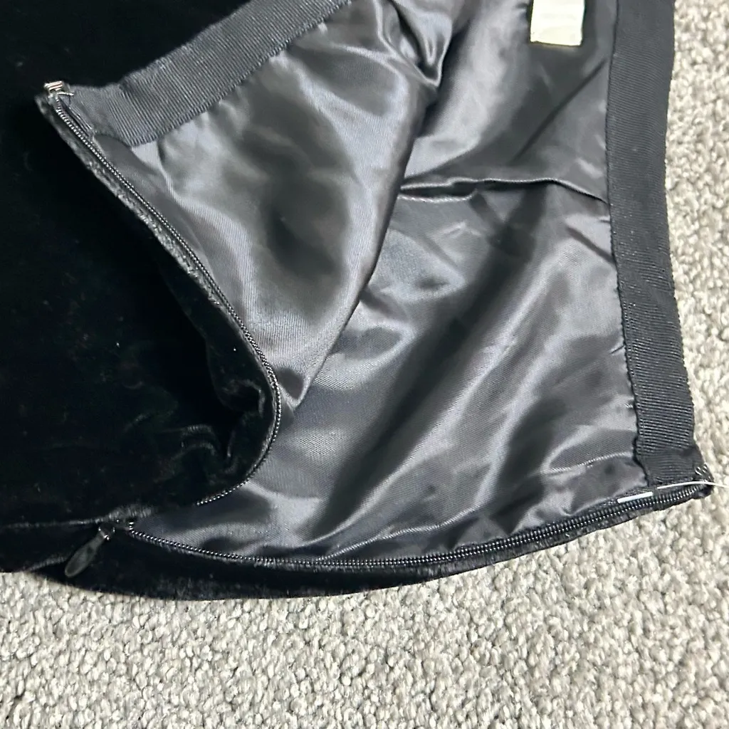 NEW Liz Claiborne Wide Leg Black Velvet Pants size 2P NWT New With Tags - Image 9