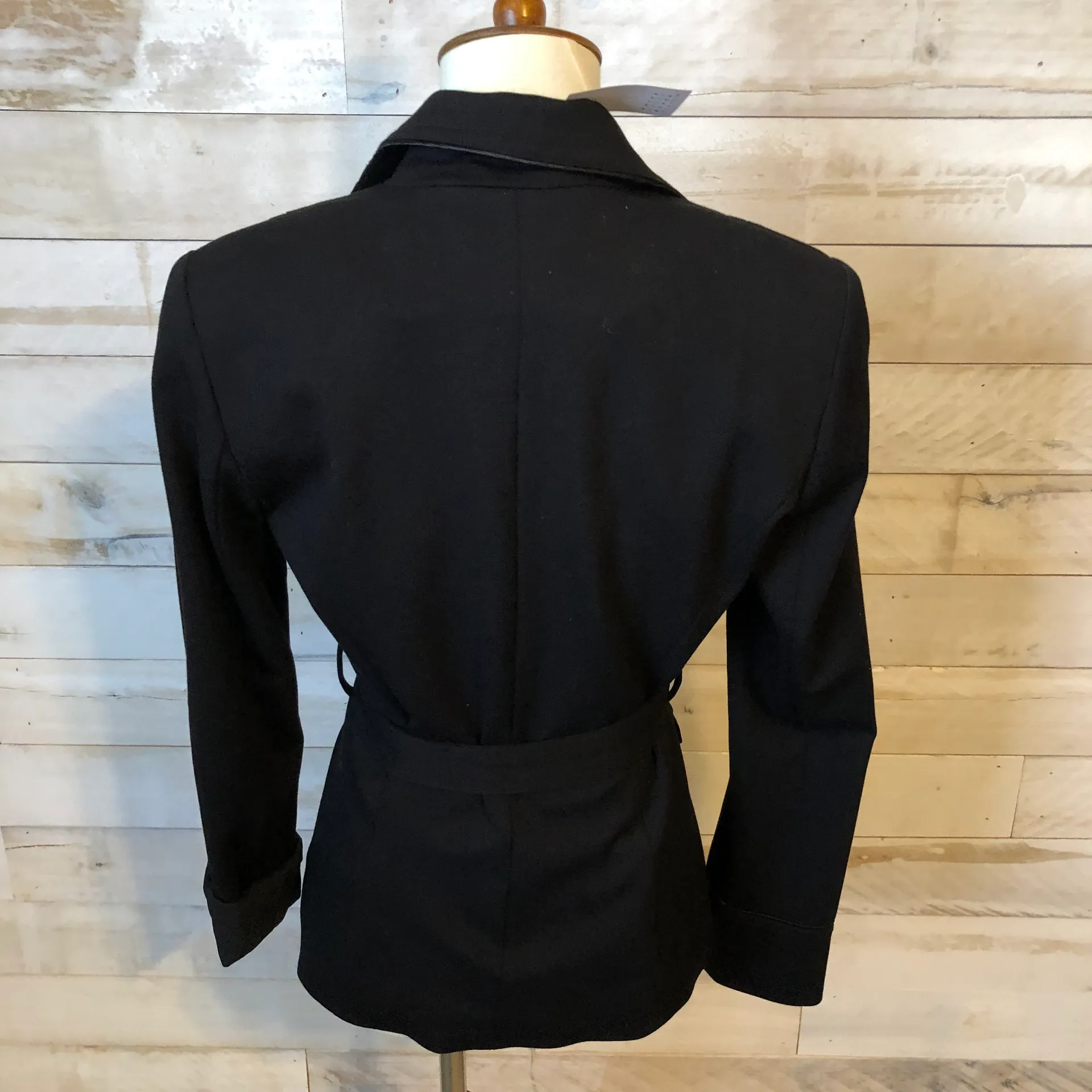 White House | Black Market NWT WHBm black jacket size 0 - Image 4