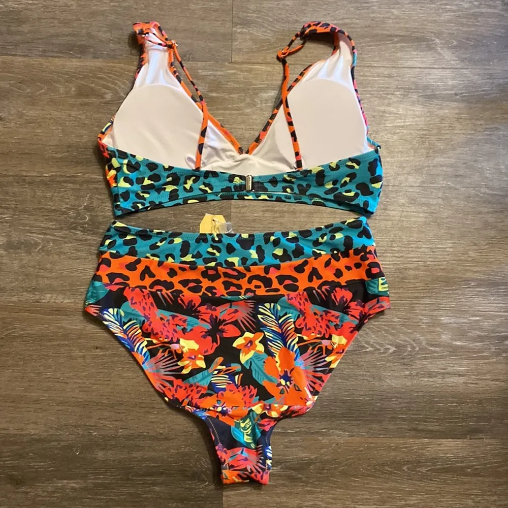 Hilinker Bright Floral Animal Print 2 Piece Swimsuit Size XXL Black - Image 3