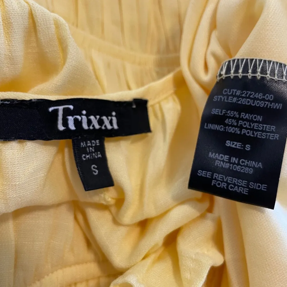 Trixxi Women's Yellow Smocked Waist Ruffled Hem Dress Peasant Mini • Size Small - Image 6