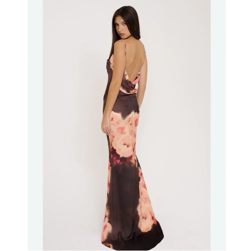 House of CB Mariamma Dark Brown Floral Printed Satin Maxi Dress - Image 5