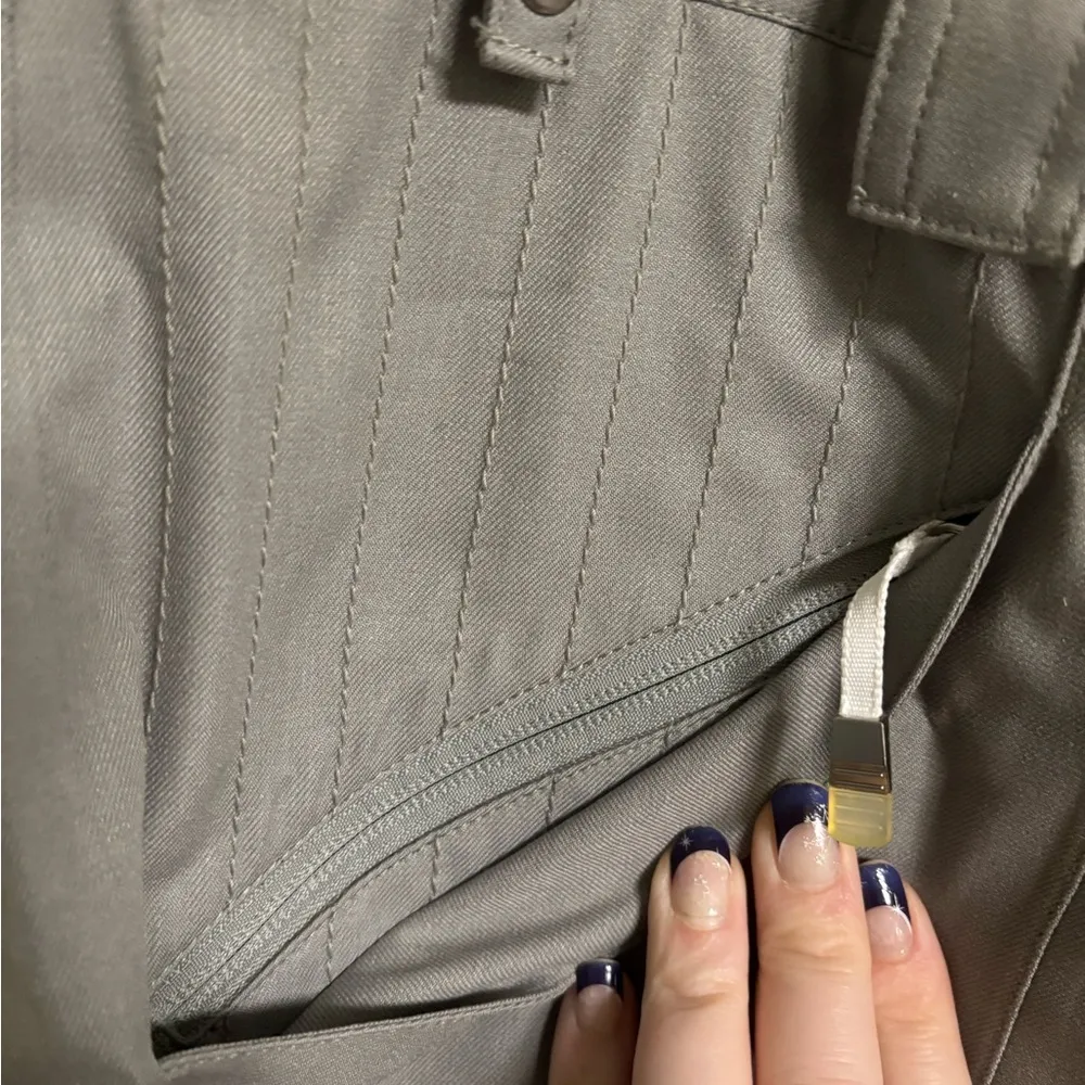 NEW Oakley Snowboard Pants Women's Size 14 Large Thinsulate Snow Ski Winter - Image 7