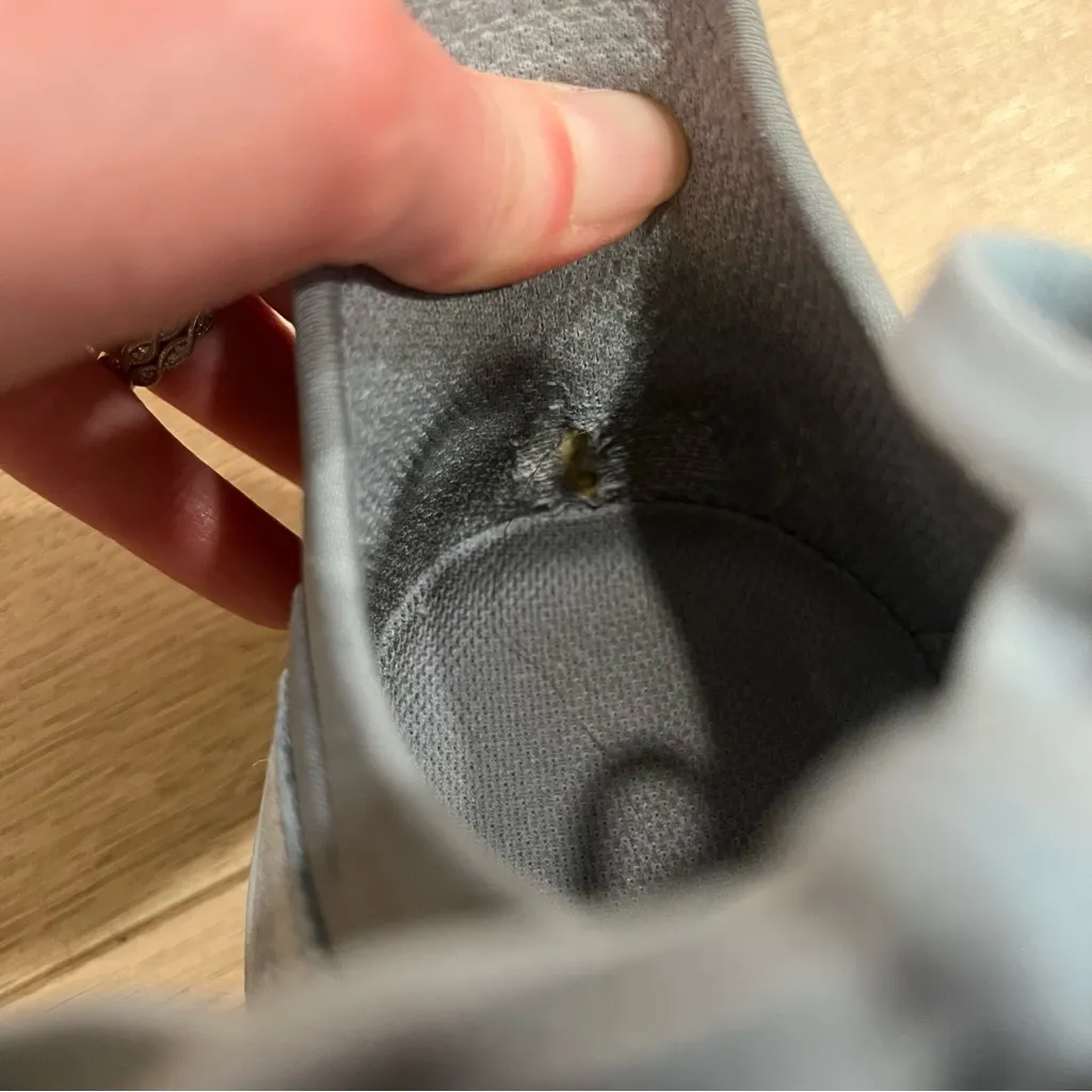 New Balance Women’s Fresh Foam 1080v11 UV Glo/Star Glo Blue Running Shoe Size 10 - Image 11