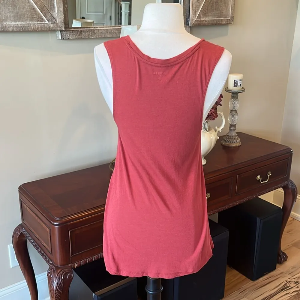 Express Run Away With Me Flowy Tank Rust Womens XS Vintage Red fits XS S M - Image 9