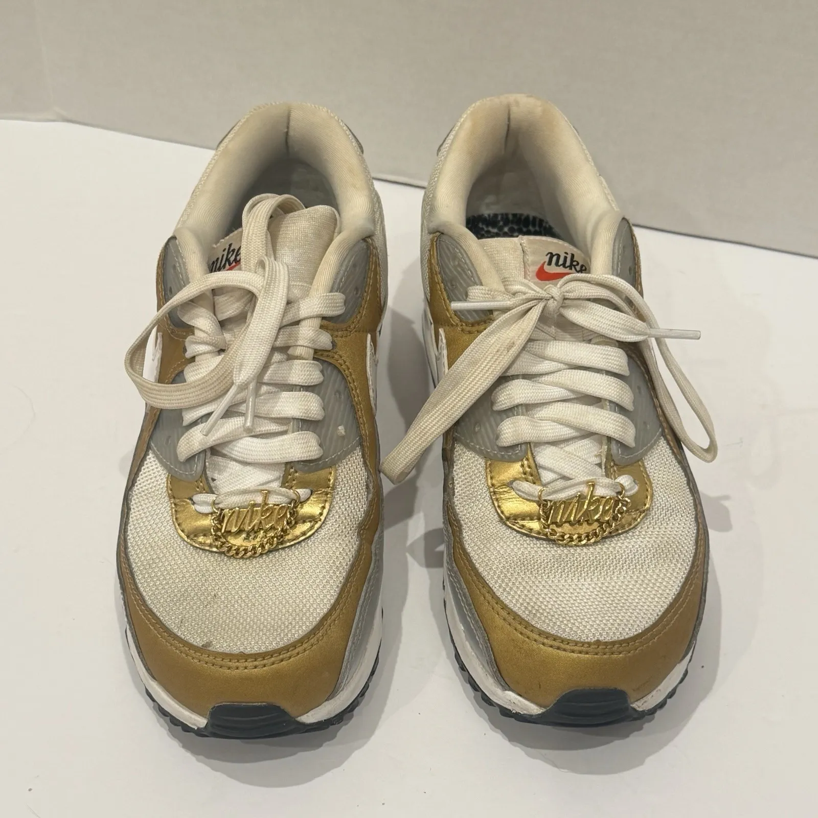 Nike Air Max 90 SE White Metallic Charmed Womens 7.5 High Top Sneaker DJ6208-100 - Image 3