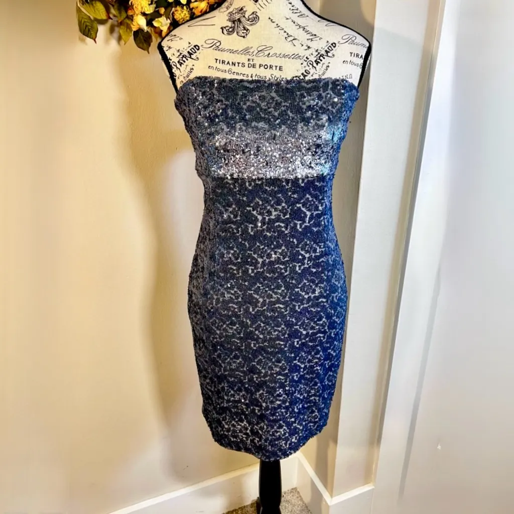 Alice + Olivia Strapless Sequin Cocktail Dress Metallic Blue Silver Party~M💛 - Image 8