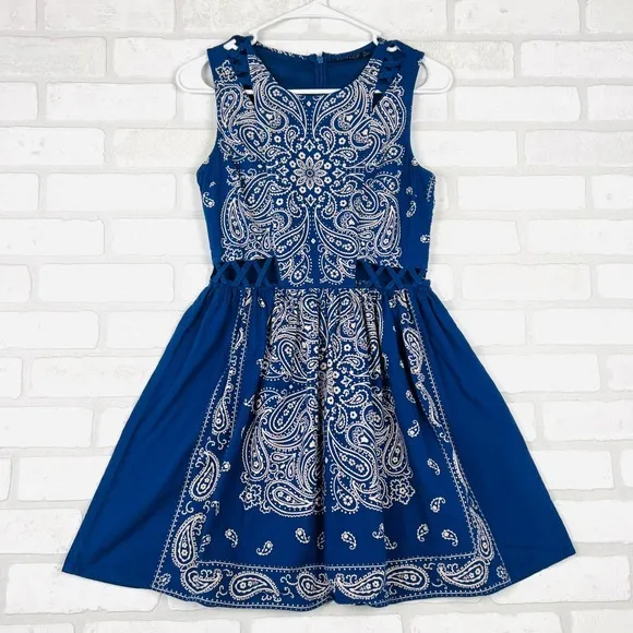 Blue Bandana Print Cutout Waist‎ Sleeveless Mini Dress Topshop Size 4 - Image 2