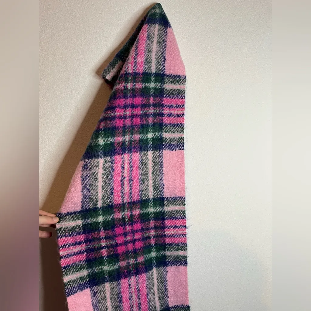 Victoria’s Secret NWT Chunky Plaid Polyester Fringe Trim Cozy Winter Scarf Pink - Image 13