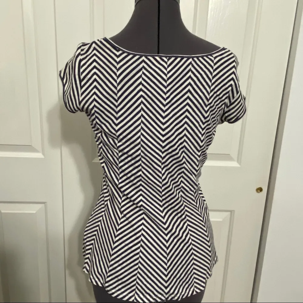 Little Yellow Button Blouse - Image 4