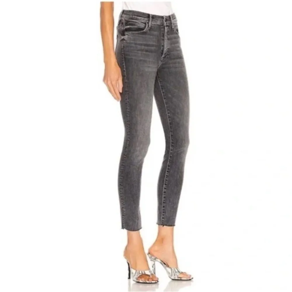 MOTHER The Stunner Ankle Fray Jeans in Friday The 13th Denim Casual Size 25 Black - Image 3