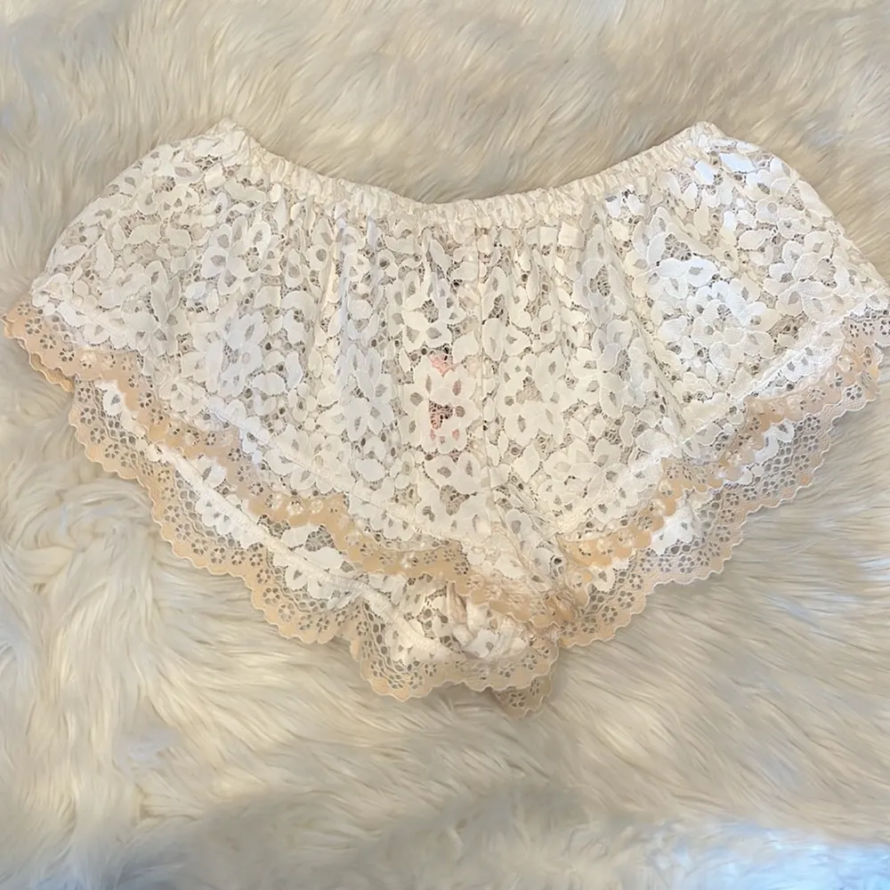 NWT Victorias Secret XS White Ivory Lace Sleep Shorts - Image 4