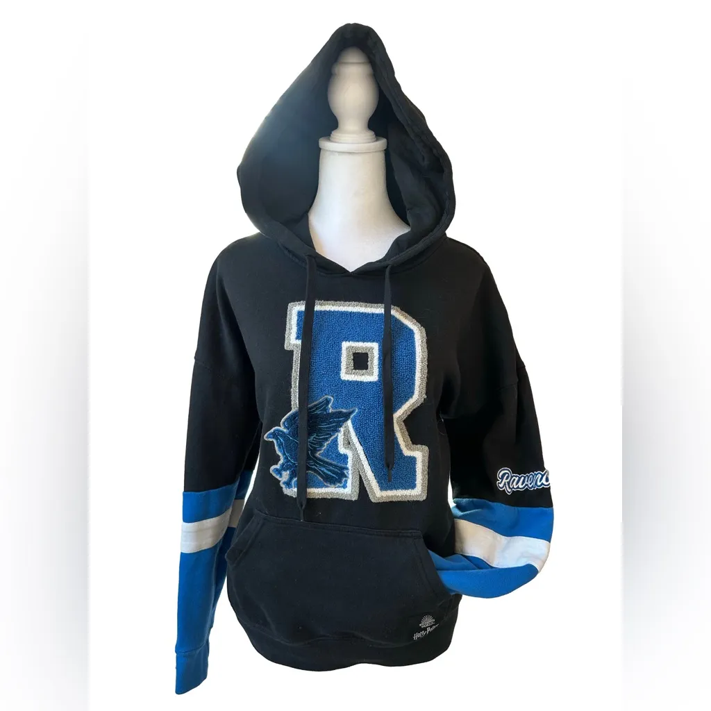 Harry Potter Ravenclaw Varsity Hoodie - BoxLunch Exclusive collegiate unisex S - Image 2