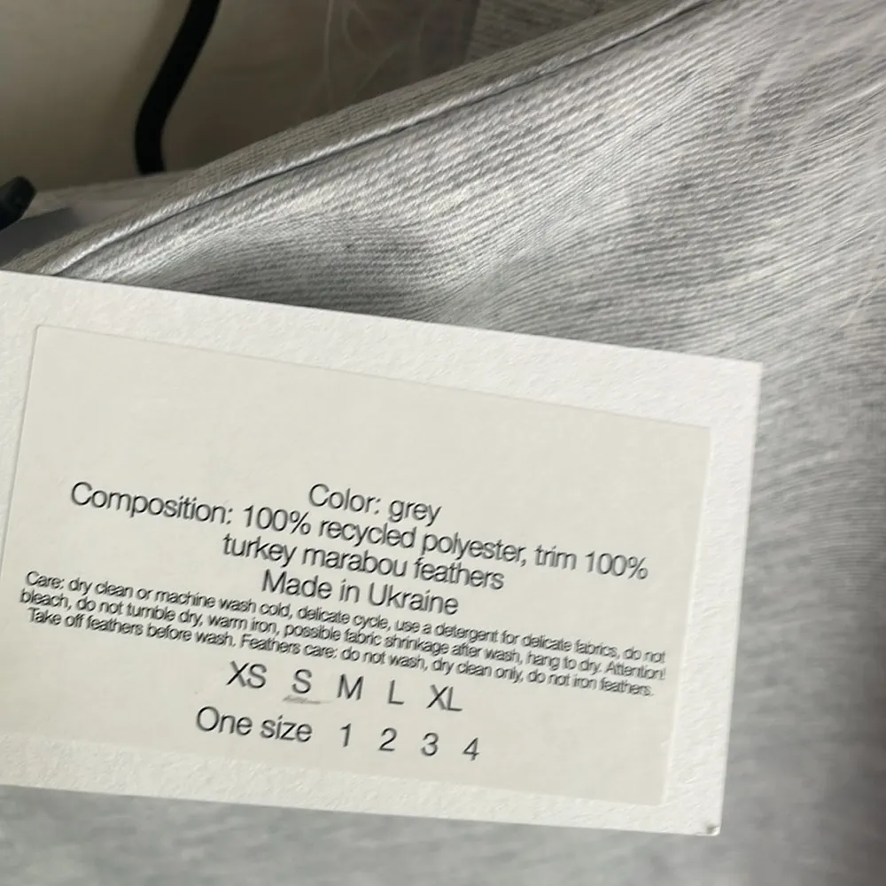 Sleeper Weekend Chic Feather Top And Shorts Set Grey Gray - Image 7