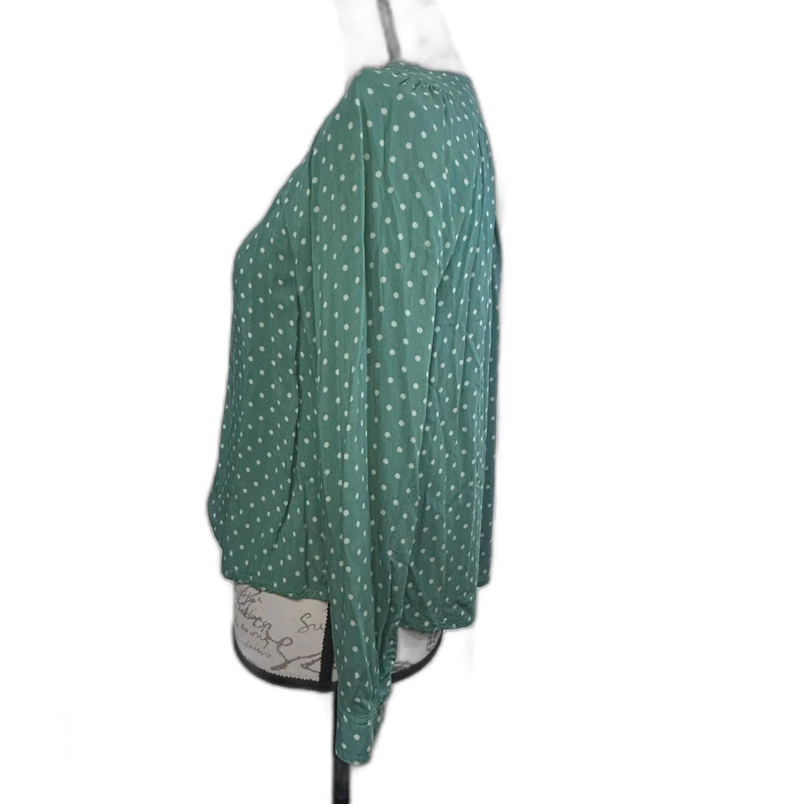 Anthropologie Maeve green‎ and white polka-dot blouse Women's Size Small - Image 6