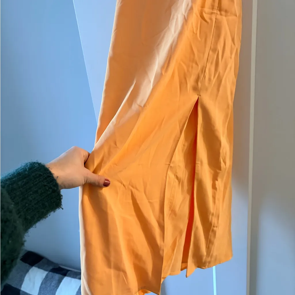 Abercrombie and Fitch Yellow Lace Up Back Midi Dress with Tags - Image 5