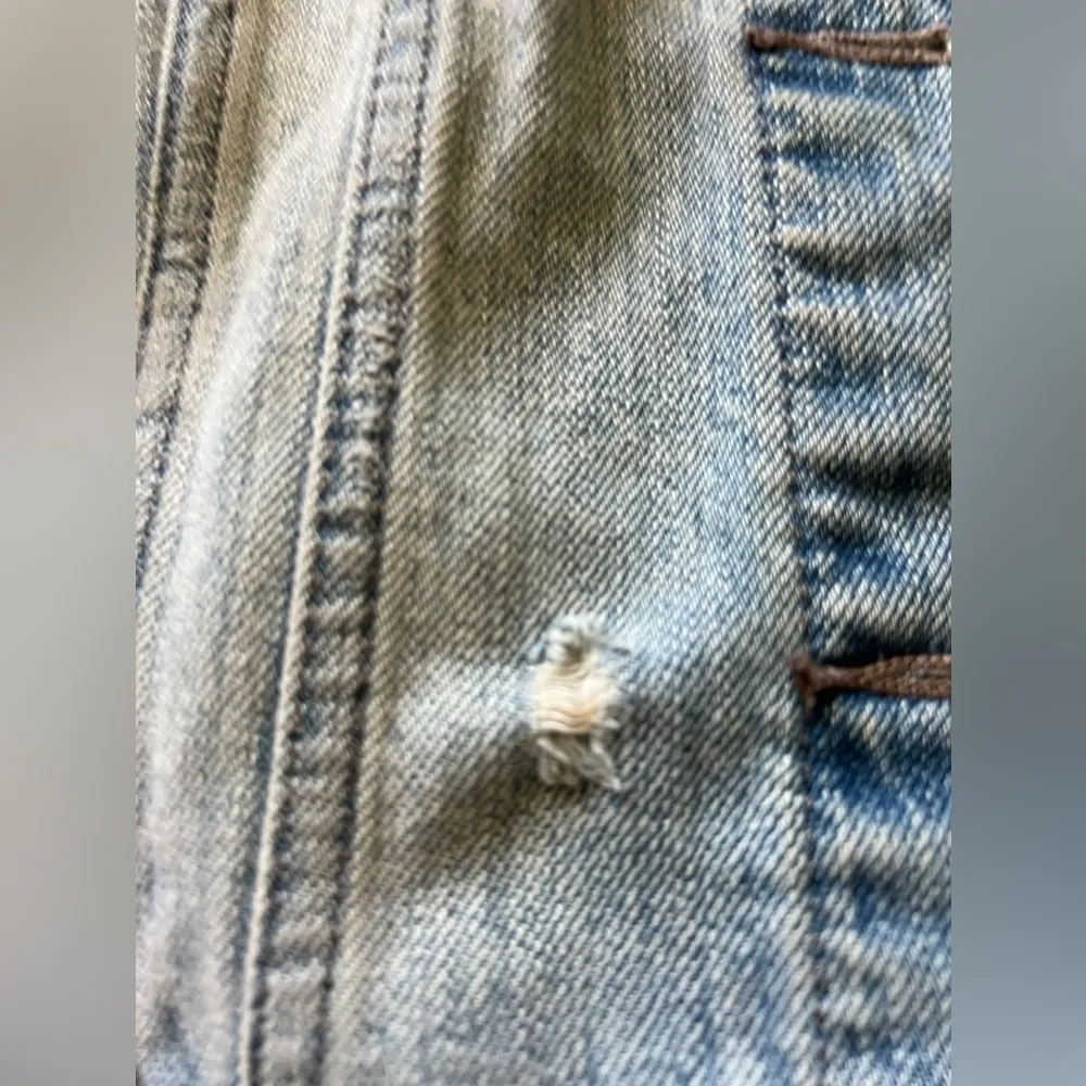 Distressed Jean jacket - Image 9