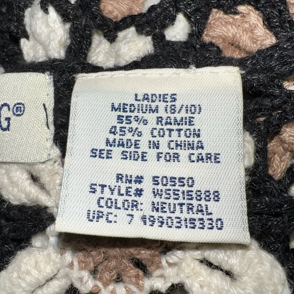 Vintage White Stag Black Floral Crochet 2 piece Blouse - Image 8