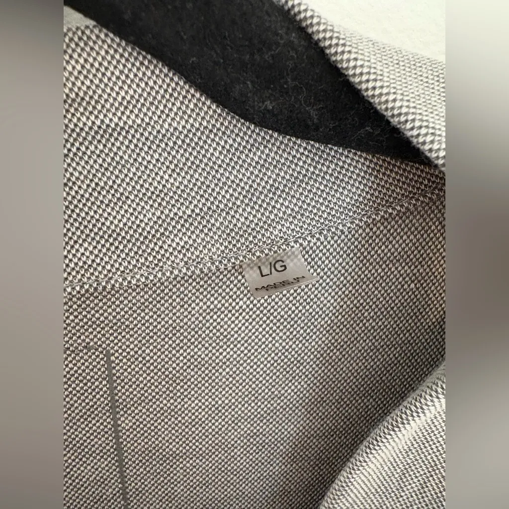 ATM Women’s Gray Casual V - Image 5