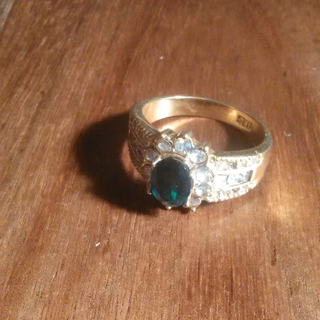 Simulated Emerald and White Crystal Gold Plate Ring (Size 10) - Image 9