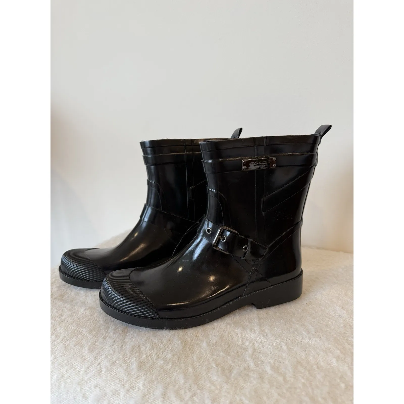 Coach Lester Boots Black Women's Size 7.5 Rubber Rain Classic Office Preppy - Image 5