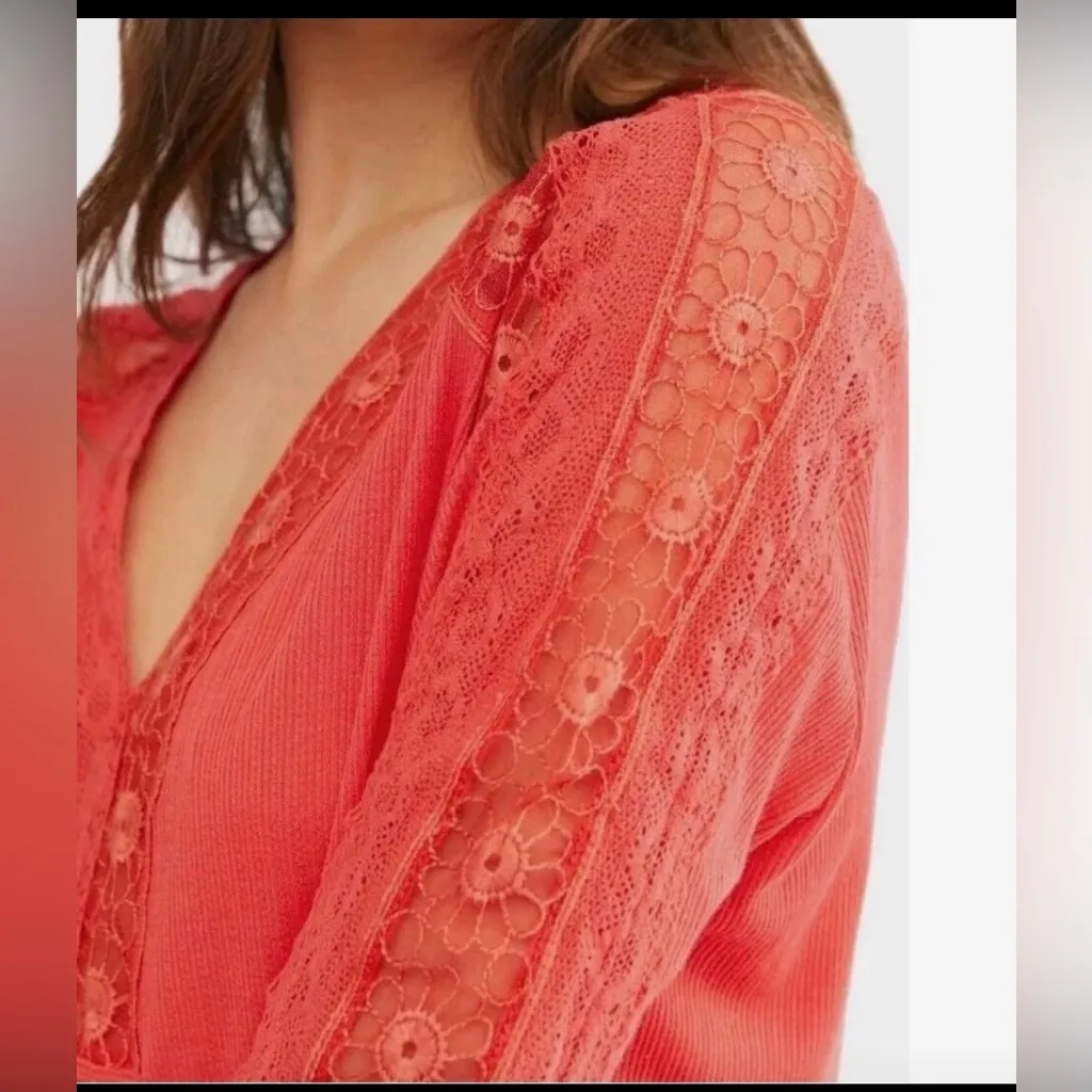 Free People Lola Tee Top Blouse V - Image 3