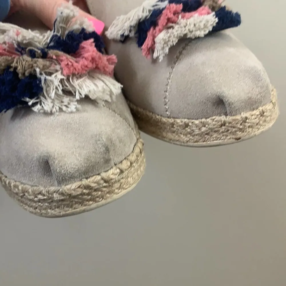 TOMS Oxford Tan Suede Tassel Deconstructed Alpargatas Espadrilles  Slip-on Shoes - Image 8