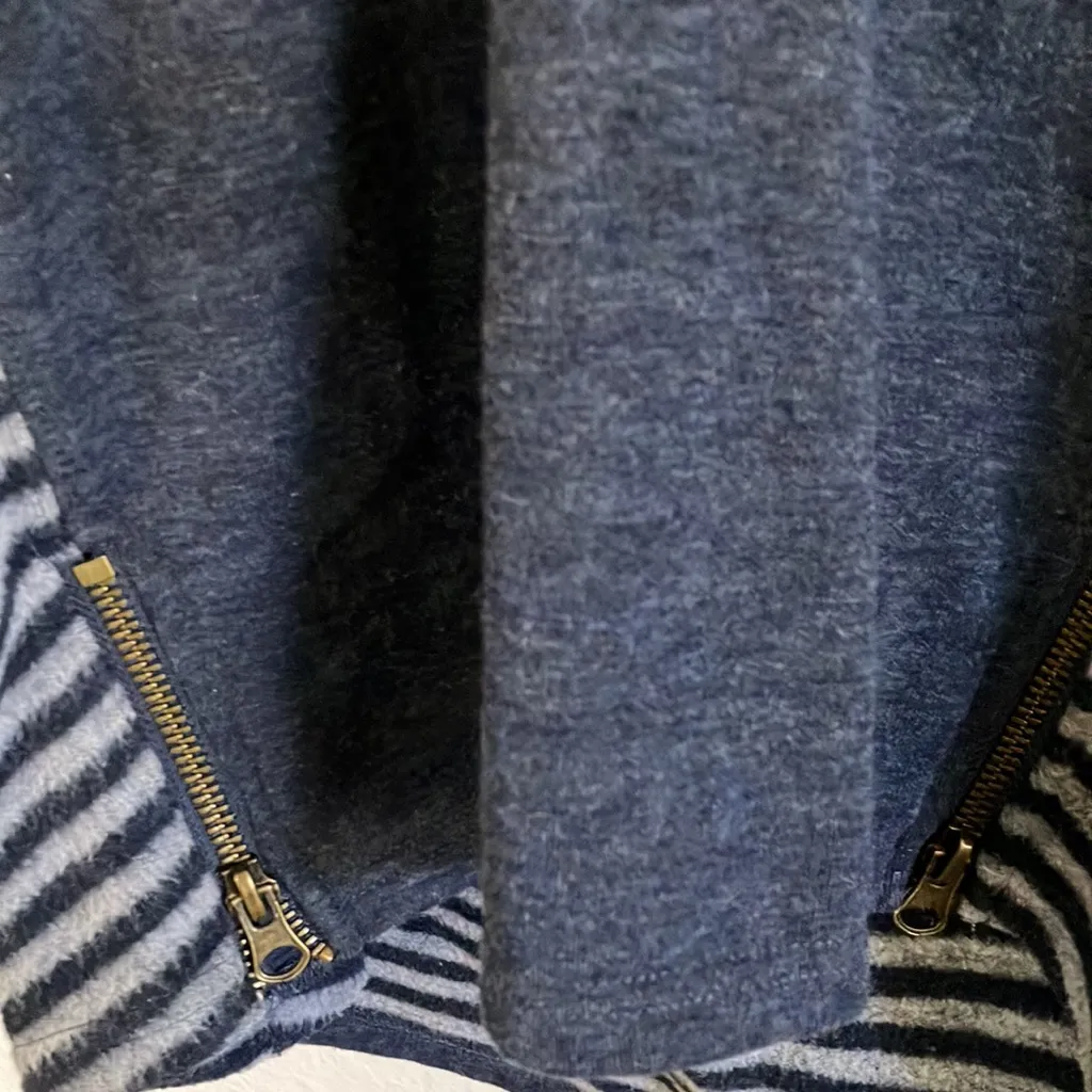 FINAL MARKDOWN Simply noelle hoodie l/xl - Image 2