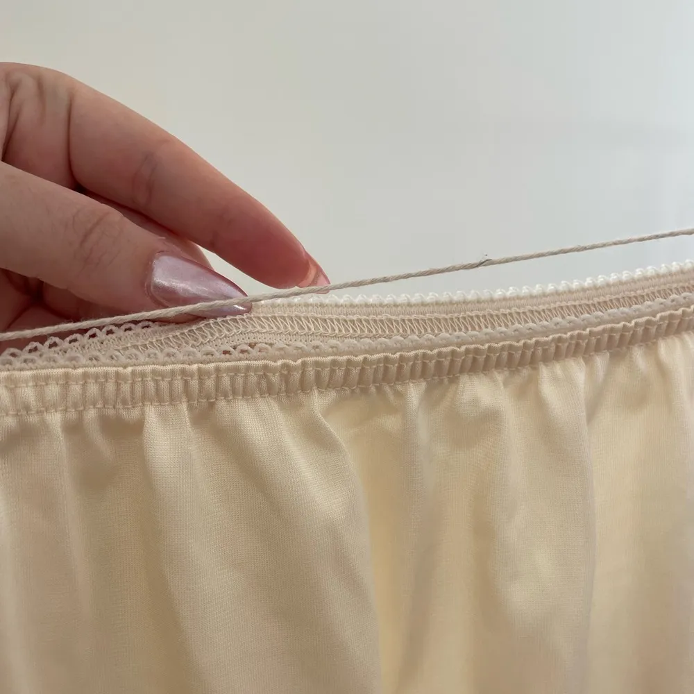 Vintage Sears Cream 21.5in Lace & Nylon Slip Skirt White Size M - Image 7