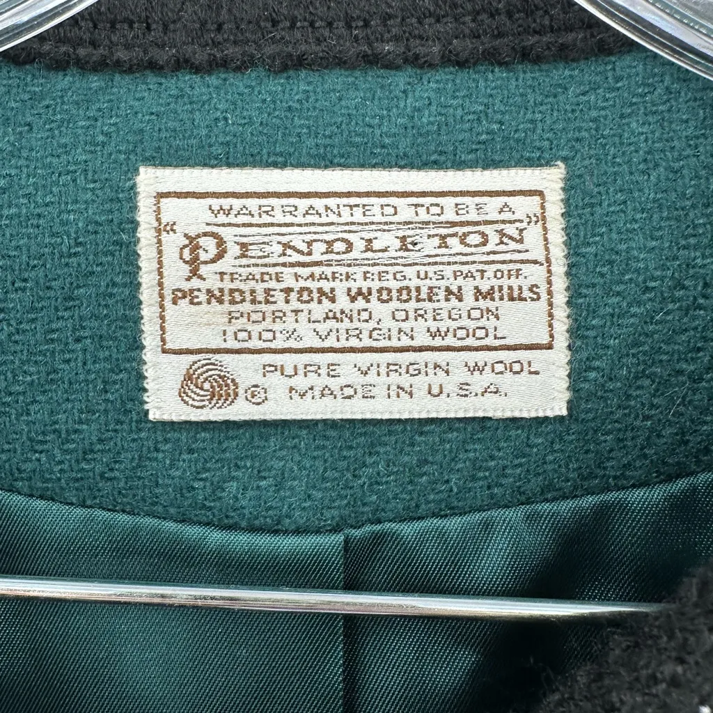 Pendleton Women's Green w/ Black Trim Wool Button Up Front Blazer Size - Image 3