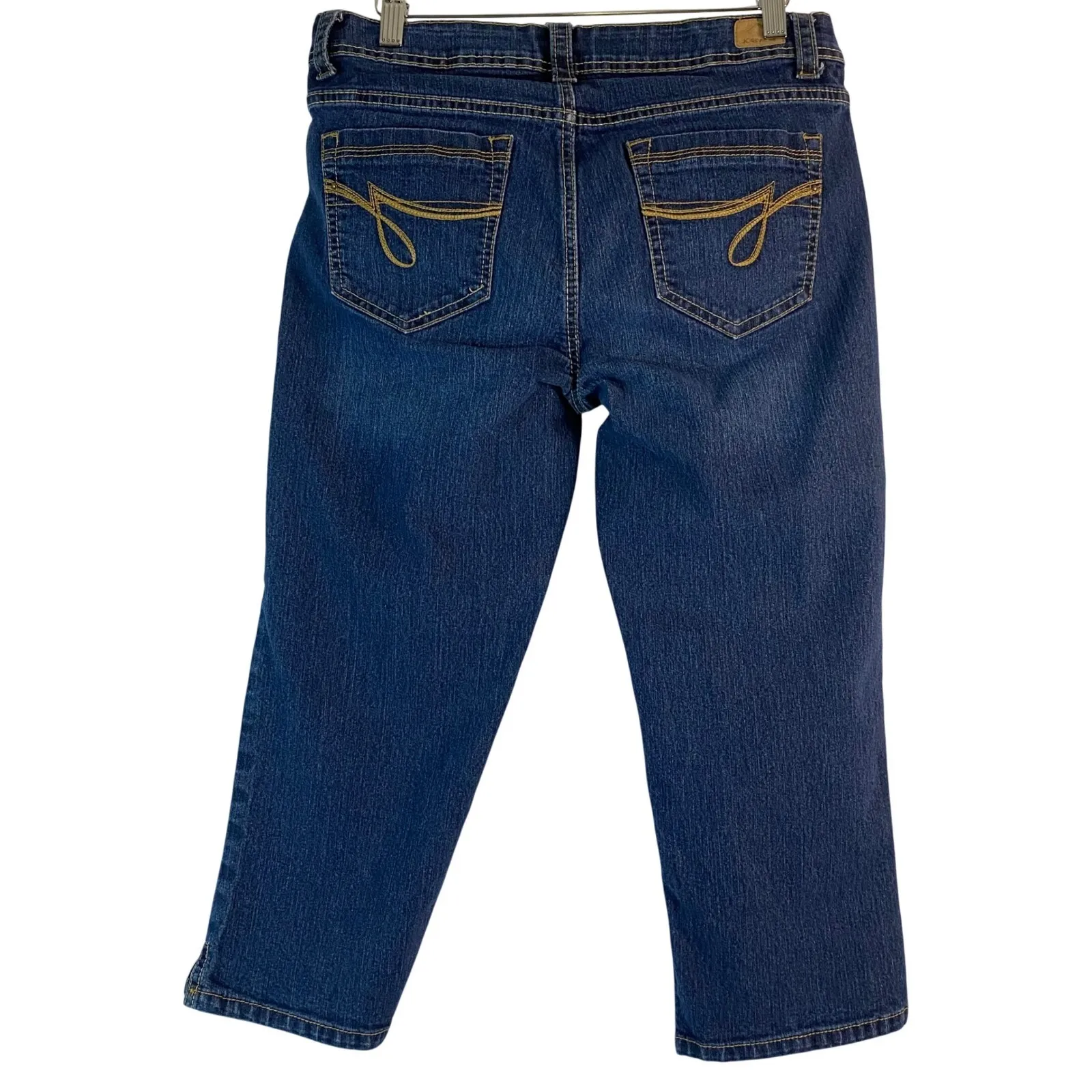 Jordache Skinny Capri‎ Jeans Women's Dark Wash Denim Casual Everyday Size 8 EUC - Image 2