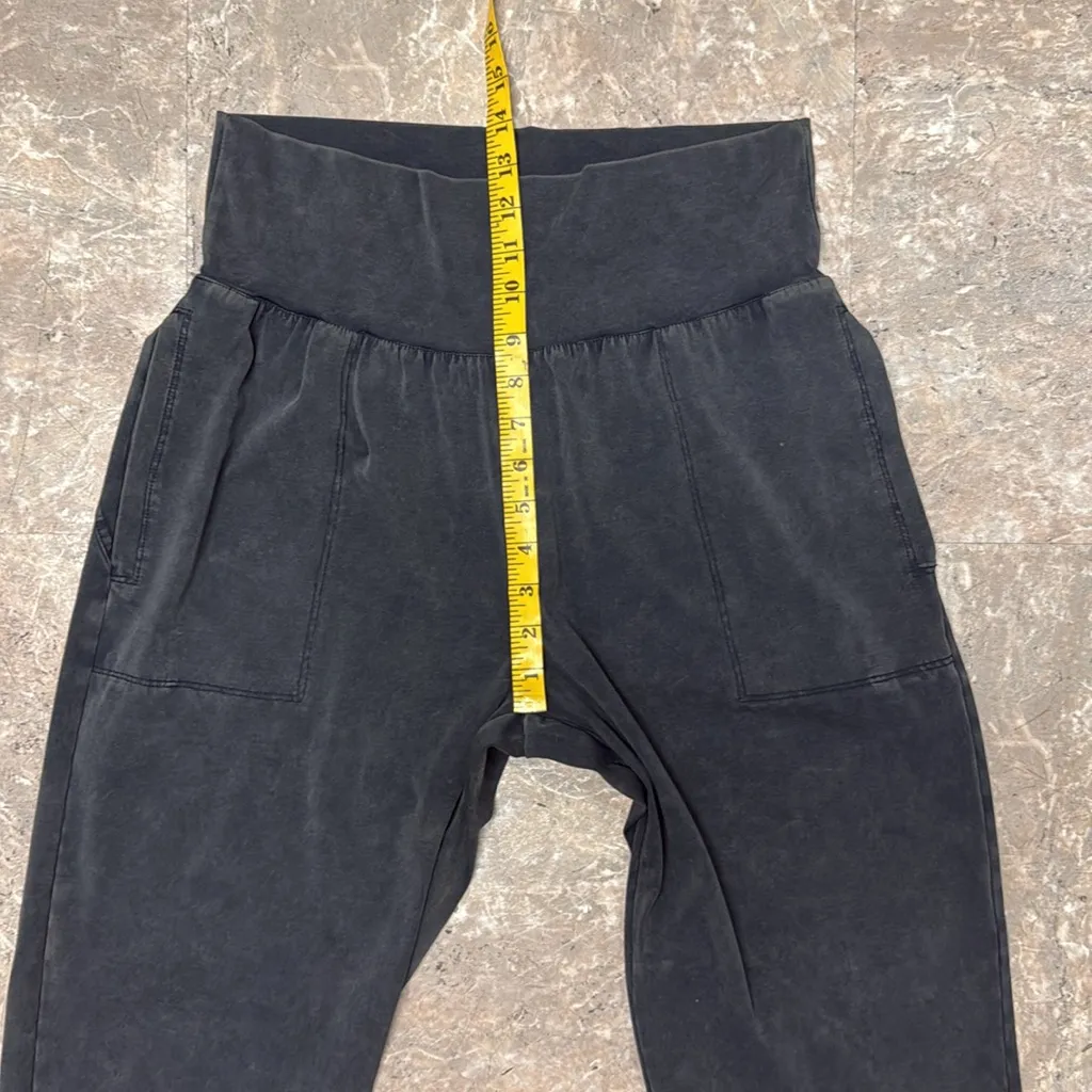 *discounted shipping* BAGATELLE Collection Distressed Nylon Joggers Size Medium - Image 7